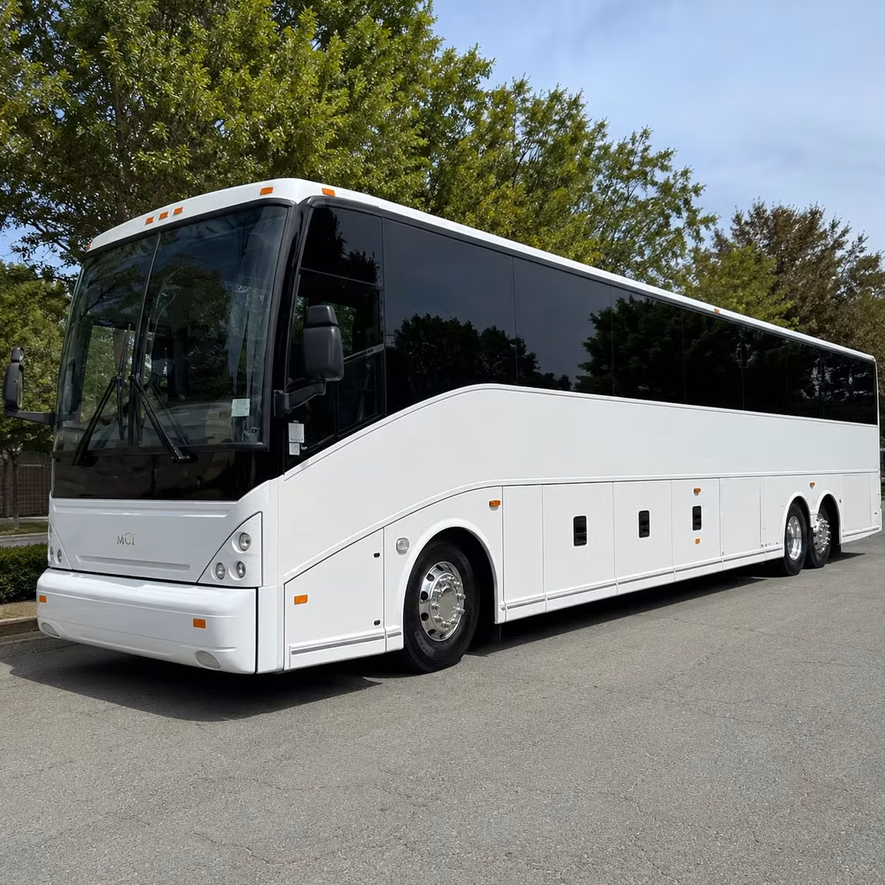 airport transfers to jfk laguardia and hartford west haven groups travel farther