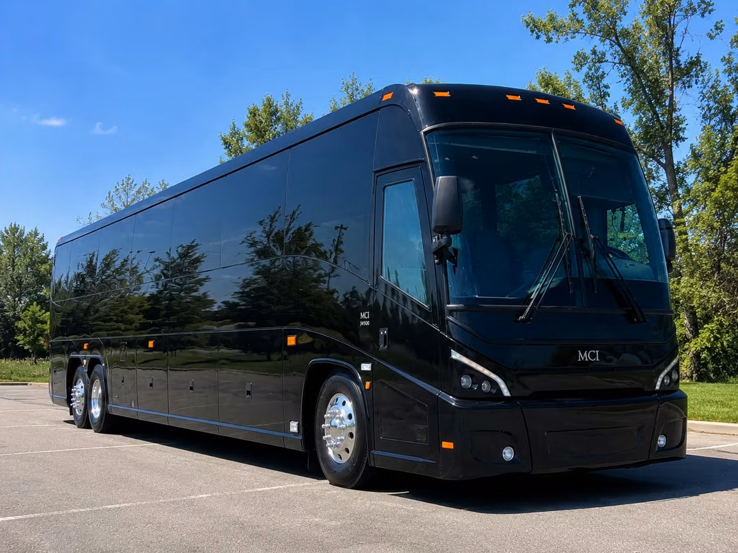 field trip buses to connecticut science center and hartford area destinations