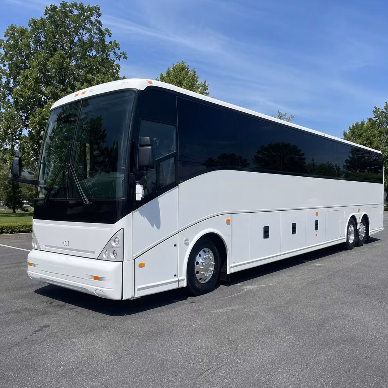west haven 35 passenger minibus rental