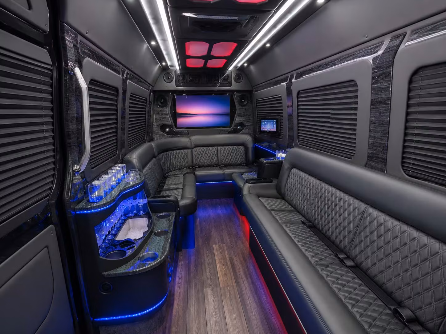 westhavencharterbuscompany com makes it possible to book long distance wedding transportation from west haven